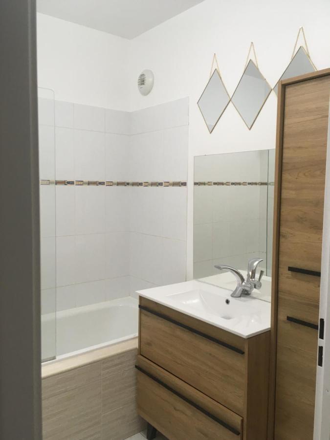 Appartement Situe Place Toscane A 5 Min De Disney 塞里斯 外观 照片
